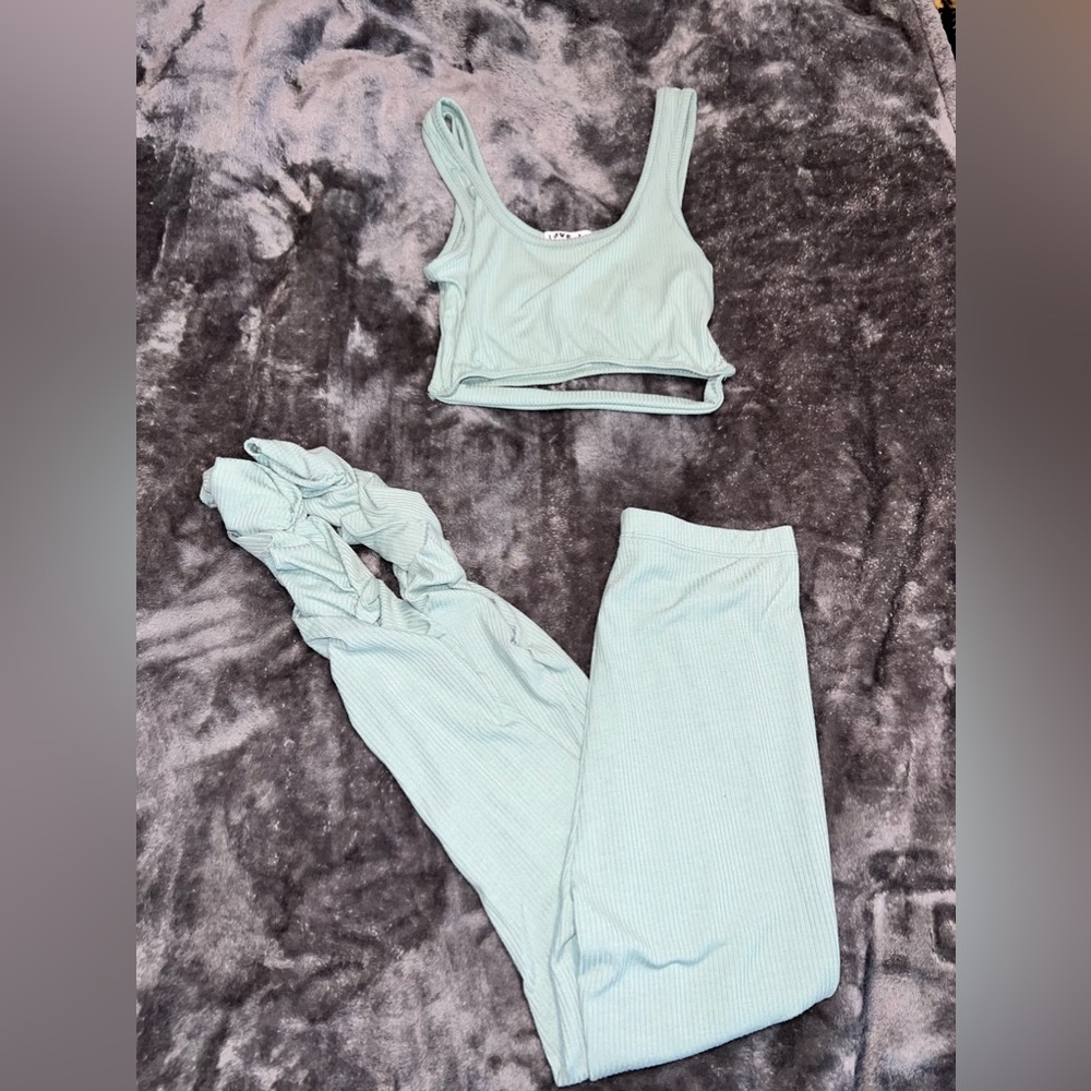 Two Piece Tank & Leggings